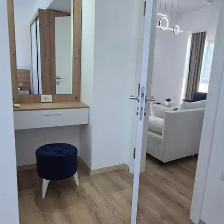 Mms Lux 7 I 8 Petrovec