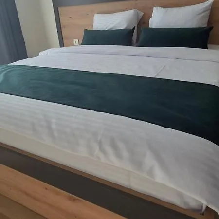 Mms Lux 7 I 8 * Skopje