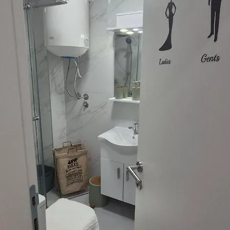 Mms Lux 7 I 8 Skopje