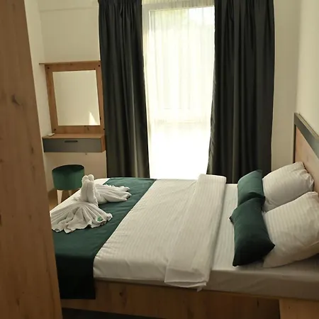 Mms Lux 7 I 8 Petrovec