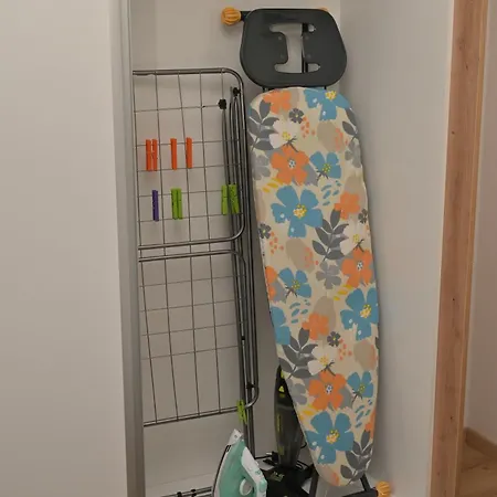 Mms Lux 7 I 8 Petrovec Skopje