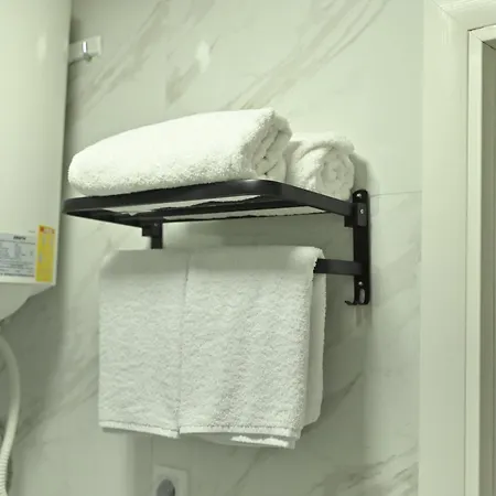 Mms Lux 7 I 8 Petrovec * Skopje