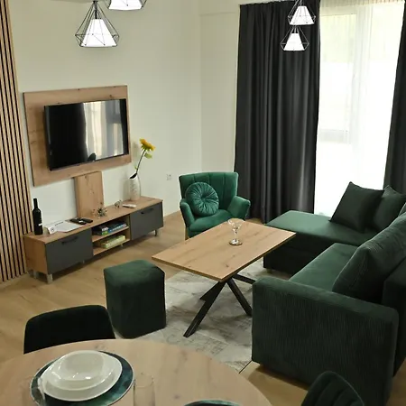 Mms Lux 7 I 8 Petrovec Apartmán Skopje