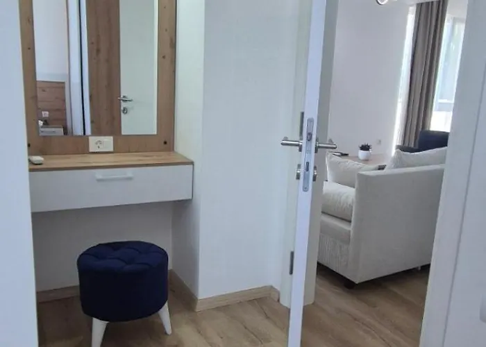 Mms Lux 7 I 8 Petrovec