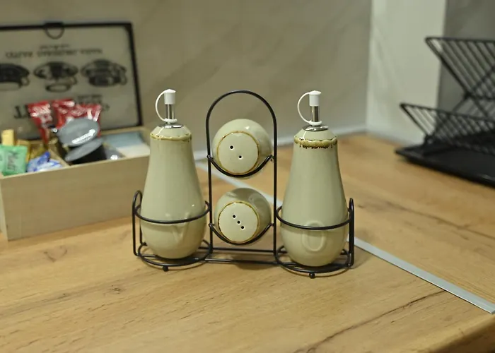 Mms Lux 7 I 8 Petrovec Skopje