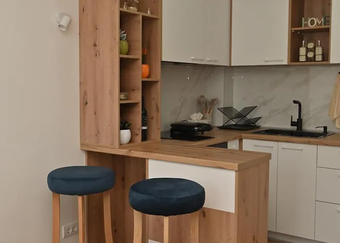 Mms Lux 7 I 8 Petrovec Apartament *